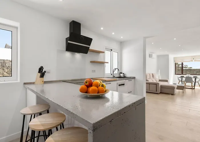 Cactus - Large Private Plot - Heated Pool & Bbq - Luxury Vacation فيلة